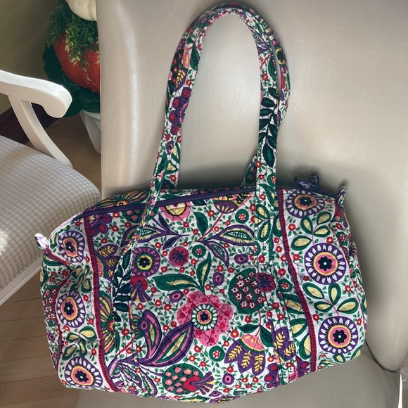 Vera Bradley SET duffel and jewelry bag - Picture 4 of 16